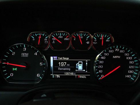 Used 2018 GMC Yukon XL SLT w/ Open Road Package image 20