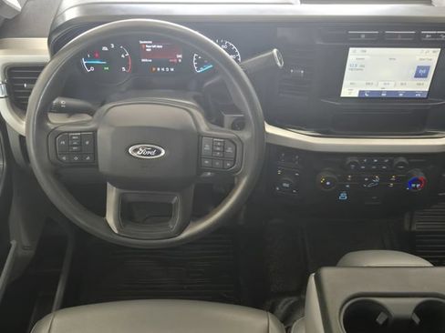 Used 2024 Ford F250 XL AWD/4WD image 24