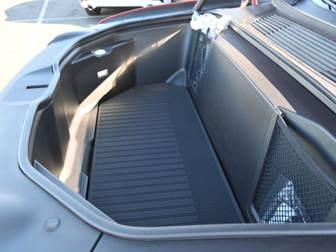 Used 2025 Rivian R1T Adventure image 39