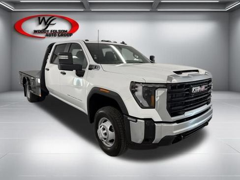 New 2026 GMC Sierra 3500 Pro w/ Convenience Package AWD/4WD image 3