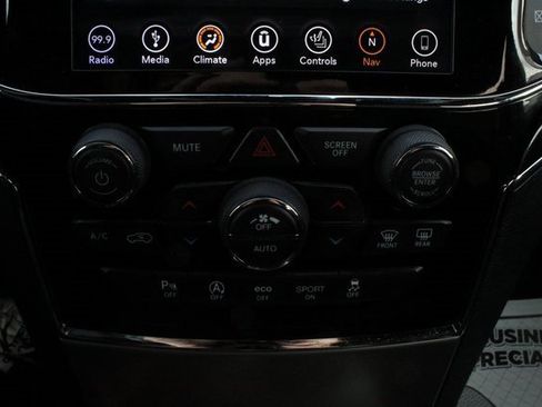 Used 2019 Jeep Grand Cherokee Trailhawk image 38