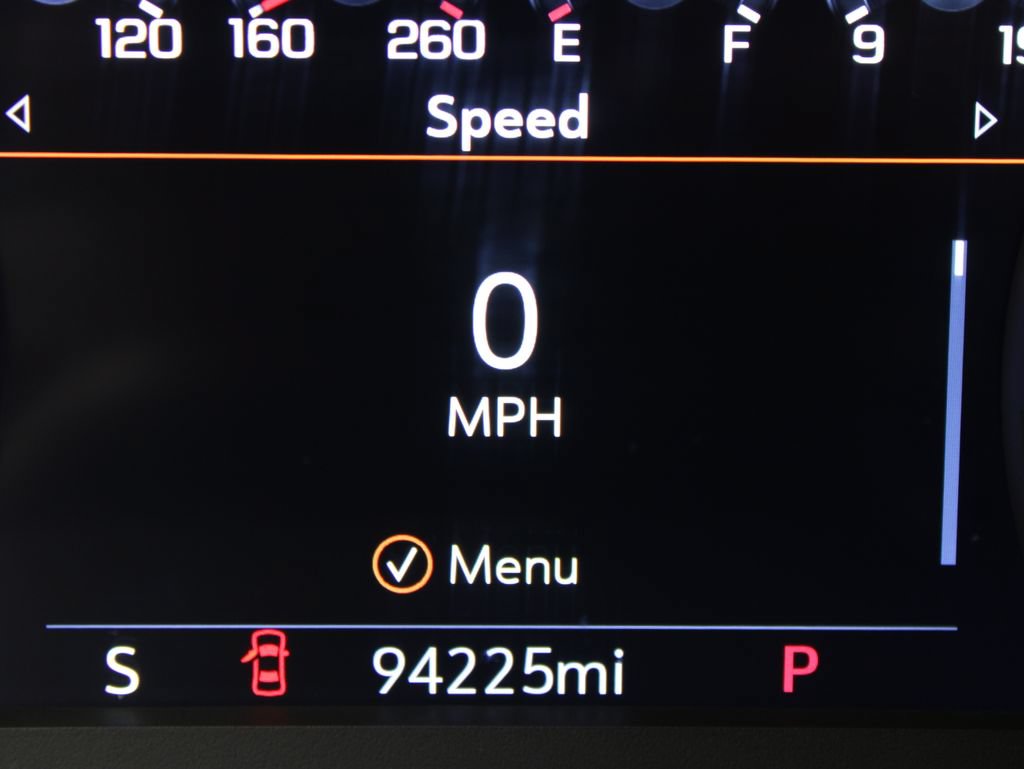 Used 2023 Chevrolet Silverado 3500 High Country w/ Technology Package AWD/4WD image 19