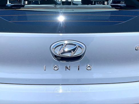 Used 2021 Hyundai Ioniq Limited FWD image 30