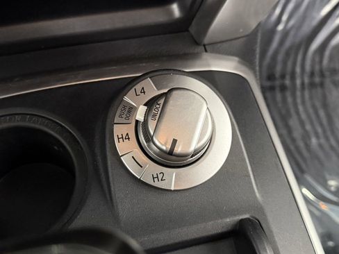 Used 2022 Toyota 4Runner TRD Sport image 24