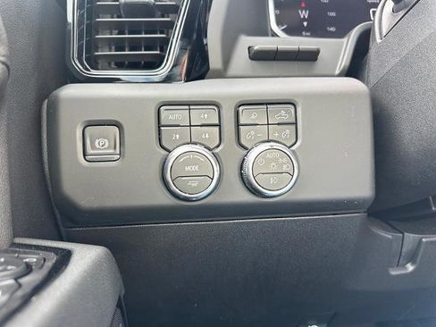 New 2026 GMC Sierra 2500 AT4 w/ AT4 Premium Plus Package image 22