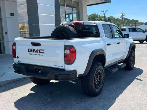 New 2026 GMC Canyon AT4X w/ AT4X AEV Edition AWD/4WD image 3