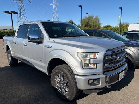 Used 2015 Ford F150 Platinum w/ Equipment Group 701A Luxury AWD/4WD image 1