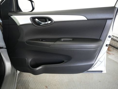 Used 2018 Nissan Sentra S FWD image 46