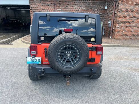 Used 2015 Jeep Wrangler Unlimited Sport w/ Quick Order Package 24S AWD/4WD image 8