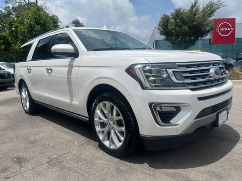 Used 2019 Ford Expedition Max Limited w/ Equipment Group 302A AWD/4WD image 2
