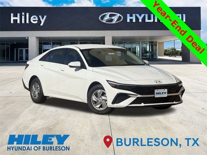 New 2026 Hyundai Elantra SE