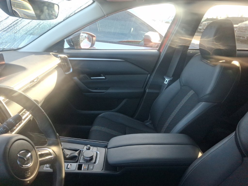 Used 2025 MAZDA CX-50 AWD 2.5 S w/ Premium Package image 10