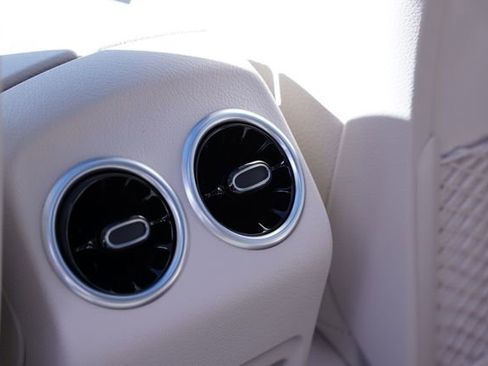 New 2026 Mercedes-Benz GLB 250 4MATIC image 23
