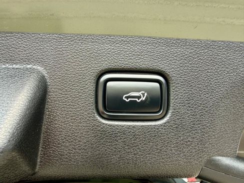 Used 2023 Kia Sportage X-Line w/ X-Line Premium Package AWD/4WD image 22