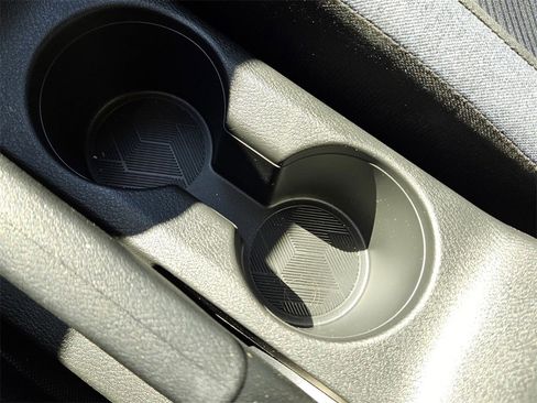 New 2025 Nissan Versa SV w/ Trunk Package image 21