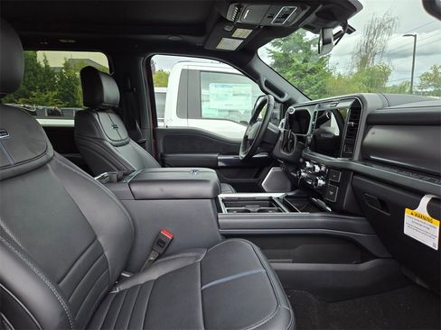 New 2025 Ford F350 Platinum image 9