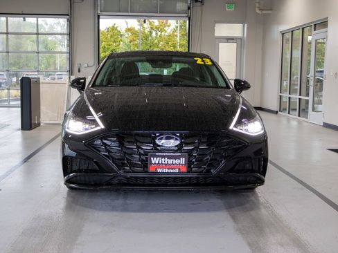 Used 2023 Hyundai Sonata SEL w/ Convenience Package FWD image 4