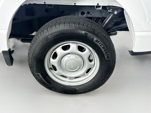 Used 2024 Ford F150 XL image 11