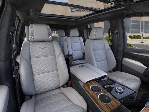 New 2026 Cadillac Escalade Platinum Sport w/ LPO, ONYX Package image 16