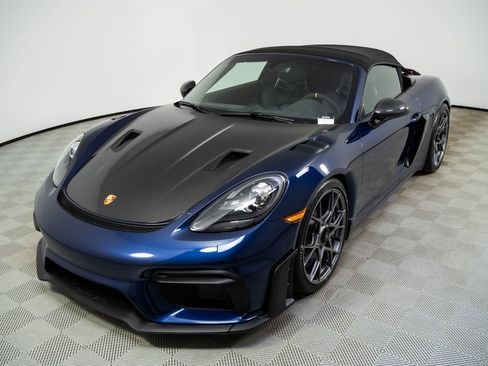 Certified 2025 Porsche 718 Boxster Spyder RS RWD image 32