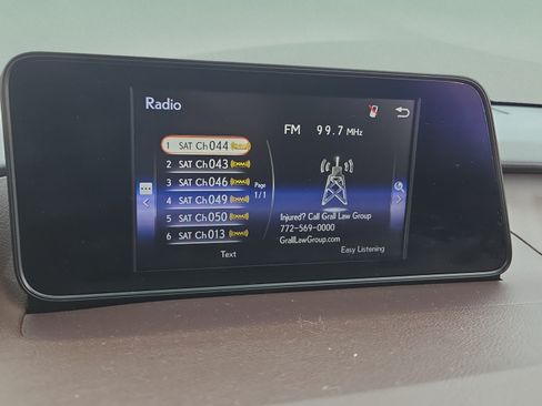Used 2017 Lexus RX 350 FWD w/ Premium Package image 28