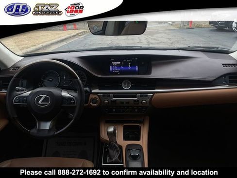 Used 2016 Lexus ES 350 w/ Premium Package w/Wood Trim image 17