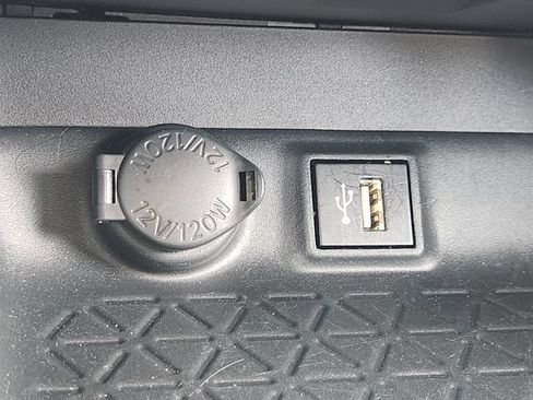 Used 2024 Toyota RAV4 LE FWD image 15