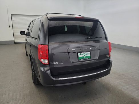 Used 2019 Dodge Grand Caravan GT FWD image 6