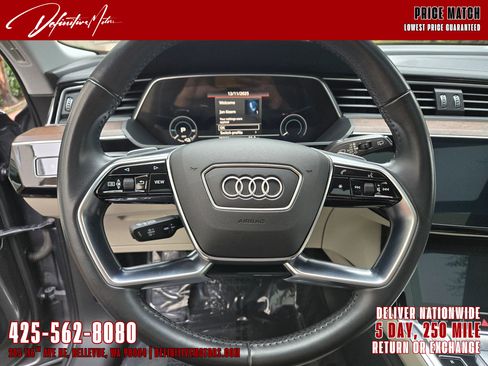 Used 2019 Audi e-tron Prestige w/ Prestige Package image 31