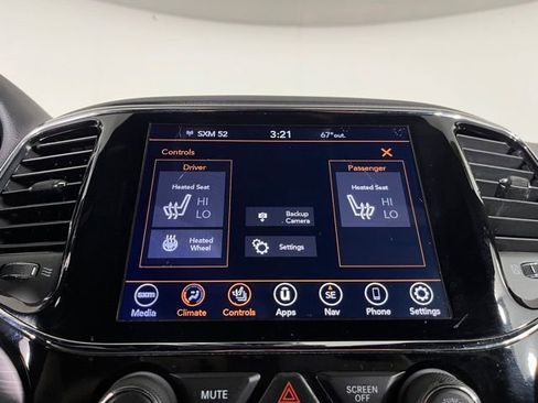 Used 2019 Jeep Grand Cherokee Altitude AWD/4WD image 29