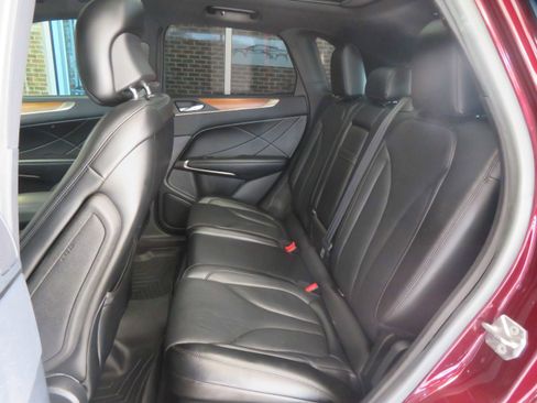 Used 2018 Lincoln MKC Reserve w/ Lincoln MKC Climate Package image 20