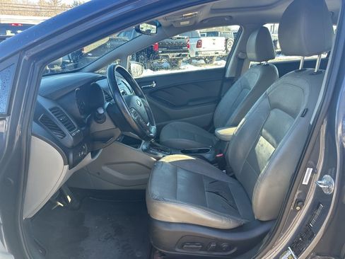 Used 2015 Kia Forte EX w/ EX Premium Package image 13