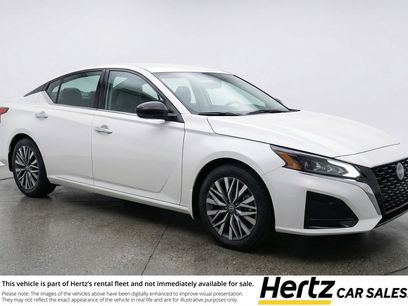 Used 2025 Nissan Altima 2.5 SV