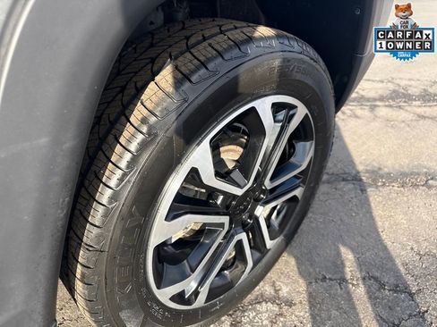 Certified 2022 Jeep Compass Limited image 32