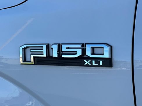 Used 2016 Ford F150 XLT w/ Equipment Group 302A Luxury image 29