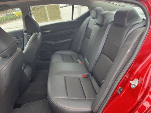 Used 2022 Nissan Altima 2.5 SR image 29