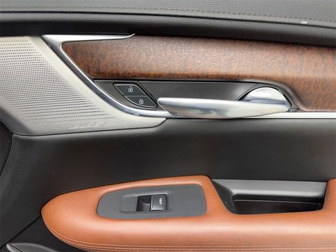 Used 2021 Cadillac XT5 Premium Luxury image 49