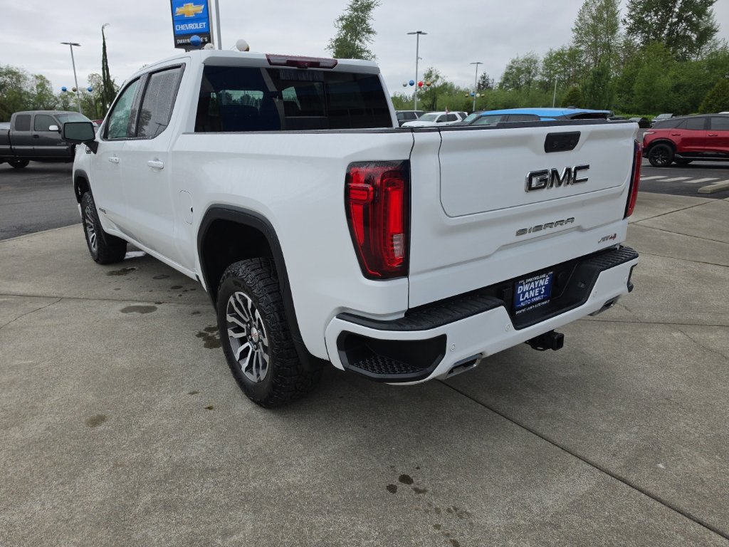 Used 2023 GMC Sierra 1500 AT4 w/ Technology Package AWD/4WD image 3