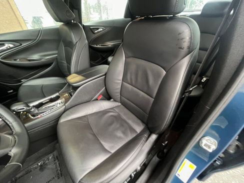 Used 2024 Chevrolet Malibu LT image 38