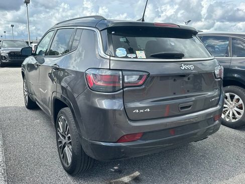 Used 2022 Jeep Compass Limited w/ Elite Group AWD/4WD image 5