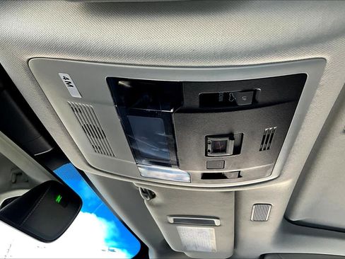 Used 2022 Lexus ES 350 w/ Premium Package image 31