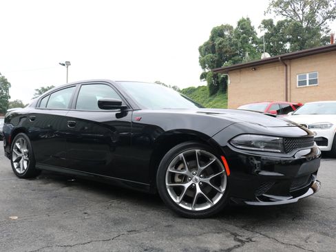 Used 2023 Dodge Charger GT image 6