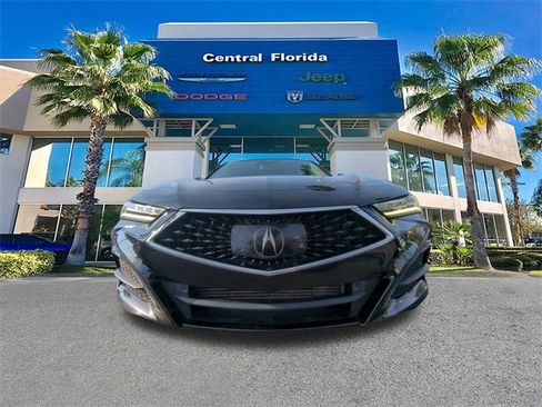 Used 2023 Acura TLX w/ Technology Package image 3