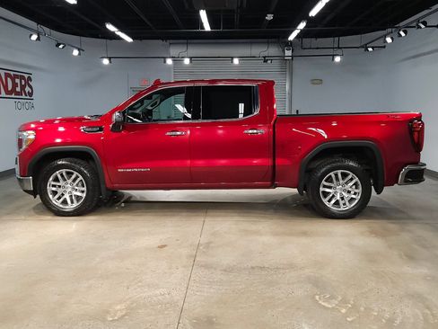 Used 2021 GMC Sierra 1500 SLT AWD/4WD image 4