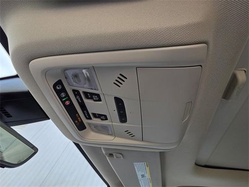 Used 2023 GMC Acadia Denali w/ Denali Ultimate Package image 46