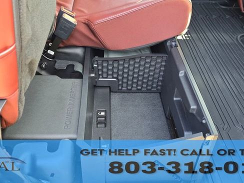 Used 2022 Ford F350 Platinum w/ FX4 Off-Road Package image 31