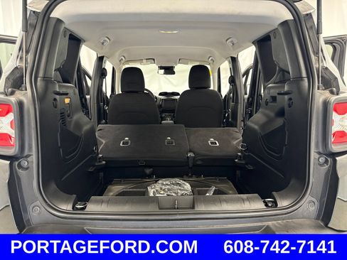 Used 2021 Jeep Renegade Sport w/ Sport Appearance Group AWD/4WD image 32