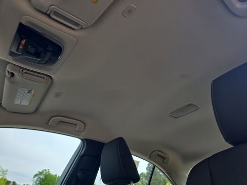 Used 2024 Toyota Corolla LE image 31