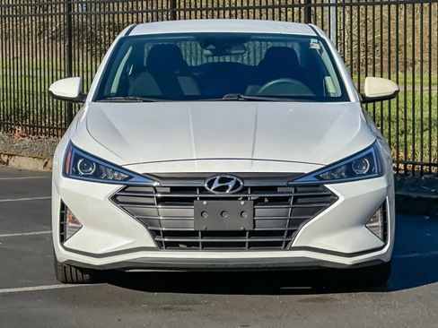Used 2020 Hyundai Elantra SEL w/ Cargo Package (C1) image 8