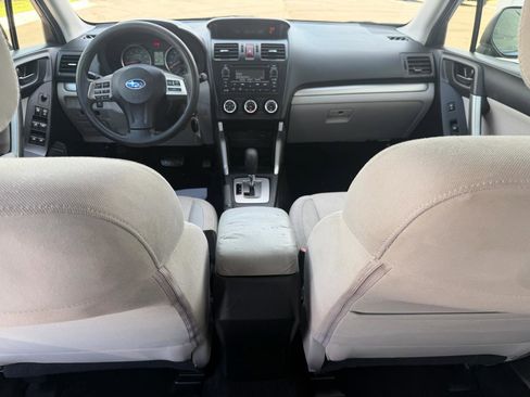 Used 2014 Subaru Forester 2.5i w/ Popular Package #1 AWD/4WD image 10